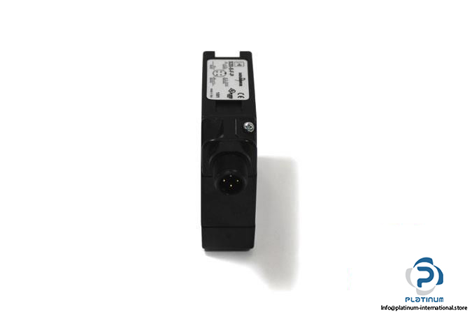 datasensor-s20-5-f-p-photoelectric-sensor-receiver6_675x450