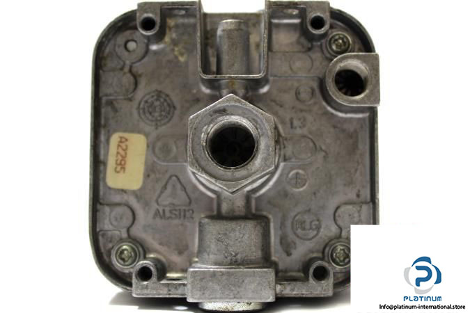 krom-schroder-dg50u-pressure-switch6_675x450