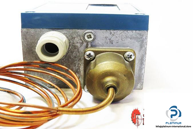 controlli-c308-r3-bulb-and-capillary-thermostat7_675x450