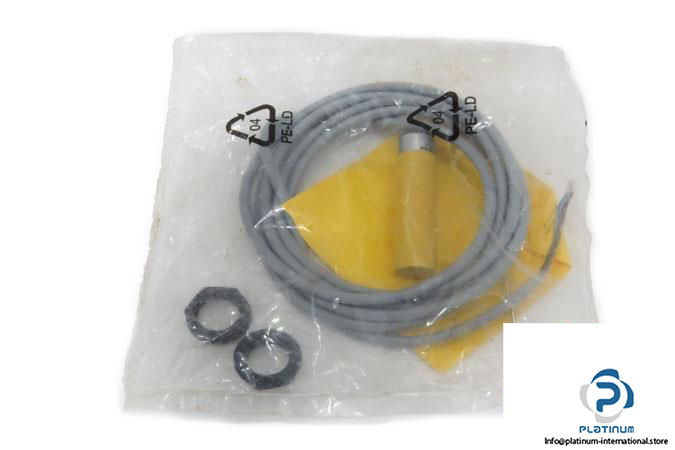 turck-bc5-s18-ap4x-capacitive-sensor3_675x450