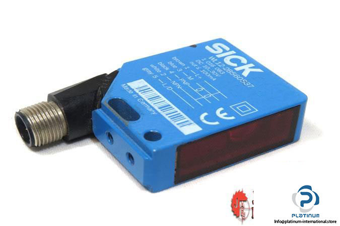 sick-wl12-2b560s37-photoelectric-retro-reflective-sensor3_675x450