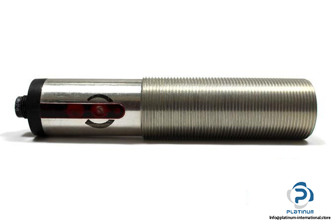 pepperlfuchs-uj1000-30gm-e2-v1-ultrasonic-sensor4_675x450