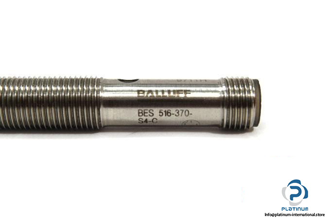balluff-bes-516-370-s4-c-inductive-sensor5_675x450