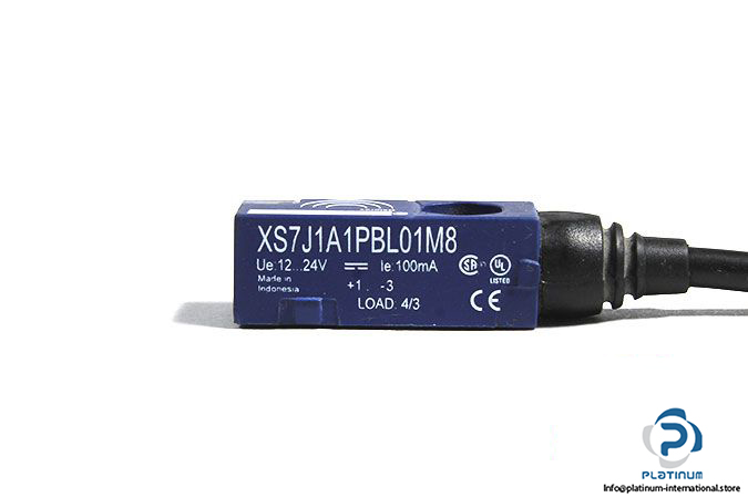 telemecanique-xs7j1a1pbl01m8-inductive-sensor-3