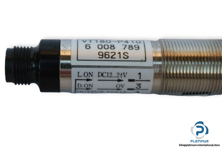 sick-vt180-p410-cylindrical-photoelectric-proximity-sensor5_675x450