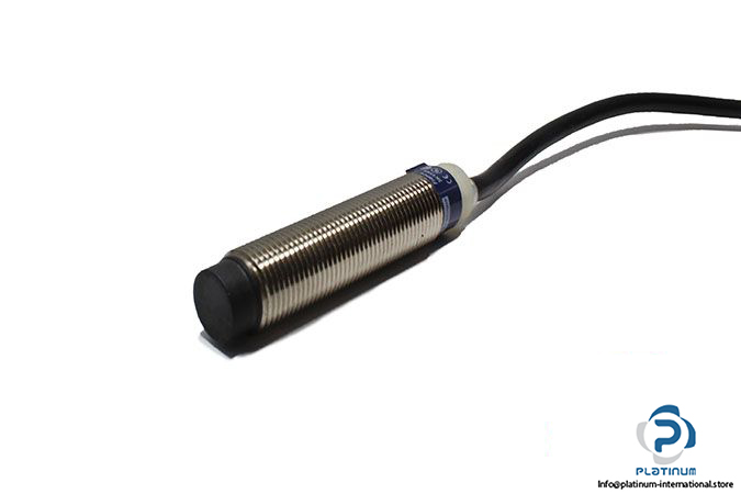 telemecanique-xs612b2pal01m12-inductive-sensor-1