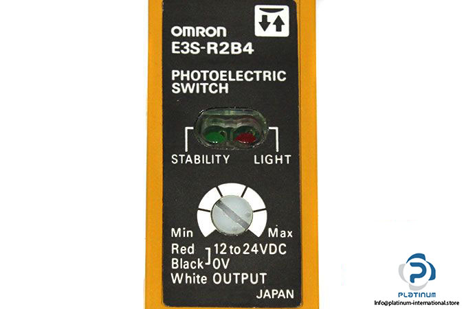 omron-e3s-r2b4-photoelectric-retroreflective-sensor-3