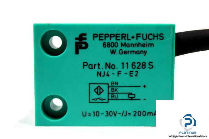 pepperlfuchs-nj4-f-e2-inductive-sensor4_675x450