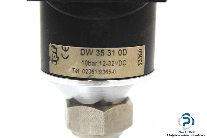 ipf-electronic-dw35310d-pressure-switch5_675x450