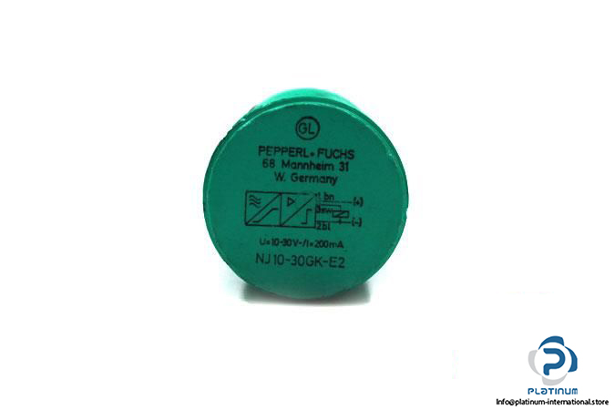 pepperlfuchs-nj10-30gk-e2-inductive-sensor5_675x450