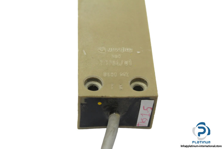 truck-2-3704_01-sensor-2