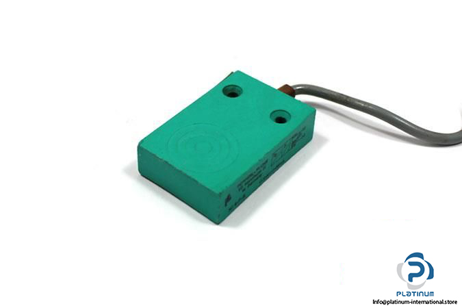 pepperlfuchs-nj6-f-e-inductive-sensor3_675x450