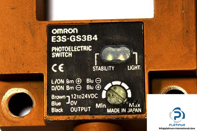 omron-e3s-gs3b4-photoelectric-sensor-2