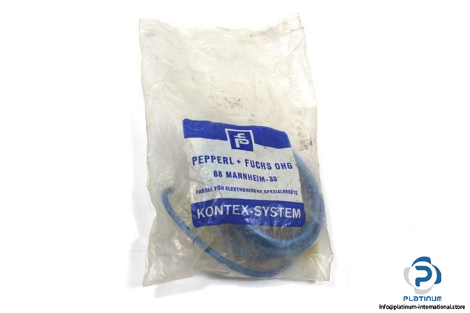 pepperlfuchs-cj10-30gm-n-capacitive-sensor3_675x450