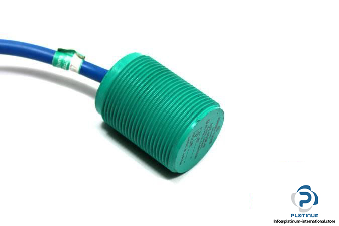 pepperlfuchs-nj15-30gk-n-inductive-sensor3_675x450