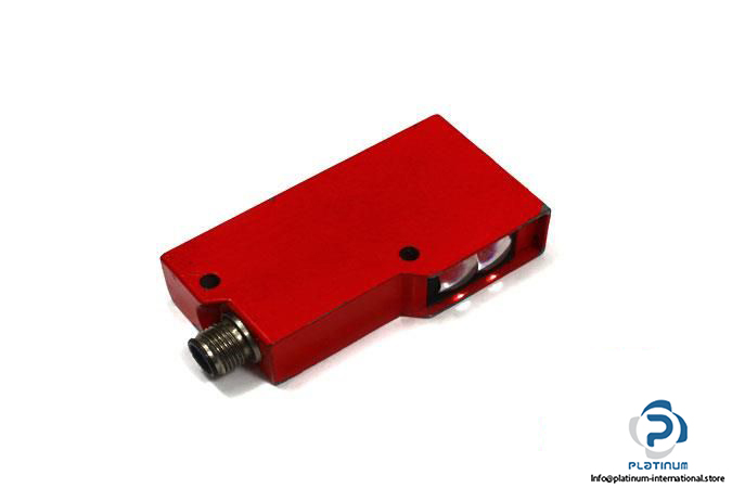 leuze-ls-924-e-l-through-beam-photoelectric-sensor-receiver3_675x450
