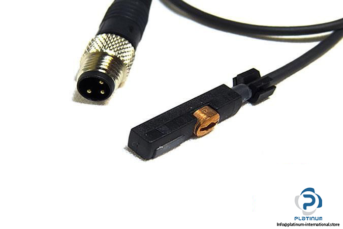 balluf-bmf-235k-ps-c-2a-sa2-s49-003-magnetic-sensor4_675x450