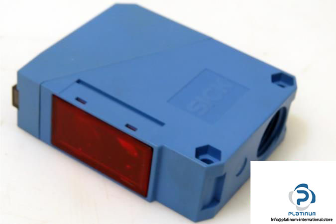 sick-wl260-s270-photoelectric-retro-reflective-sensor3_675x450