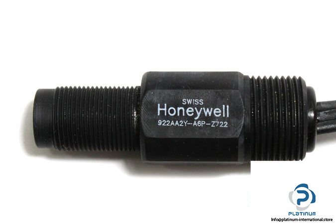honeywell-922aa2y-a6p-z722-proximity-sensor-4