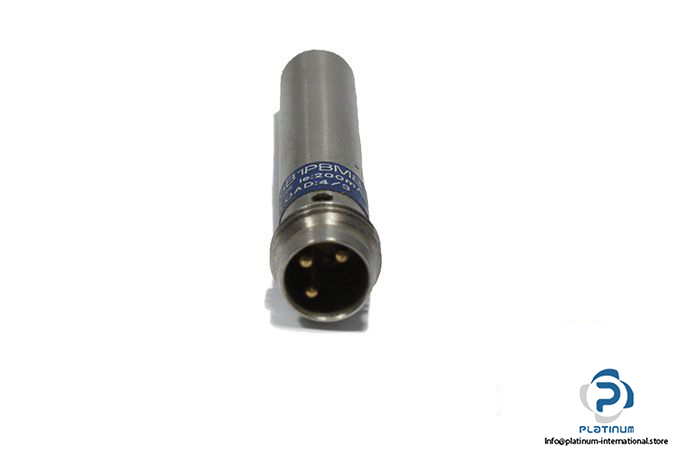 telemecanique-xs506b1pbm8-inductive-sensor-1