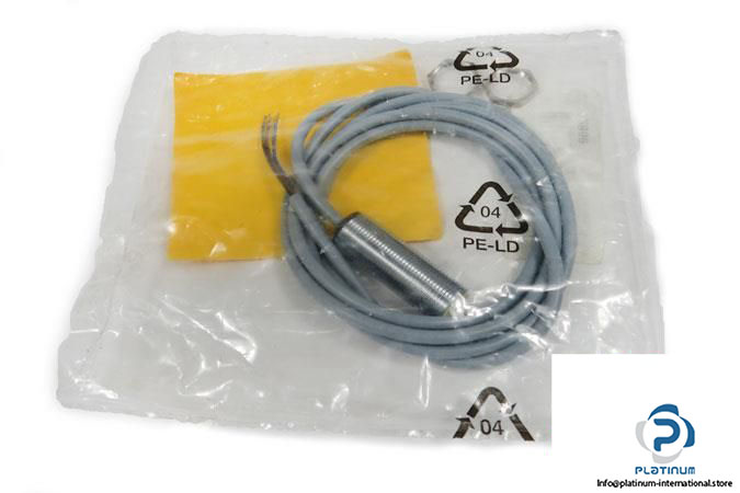 turck-bi5-g19-an7-inductive-sensor3_675x450