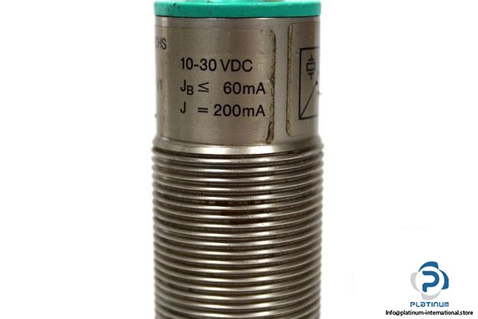 pepperlfuchs-uc300-30gm-e6-v1-ultrasonic-sensor5_675x450