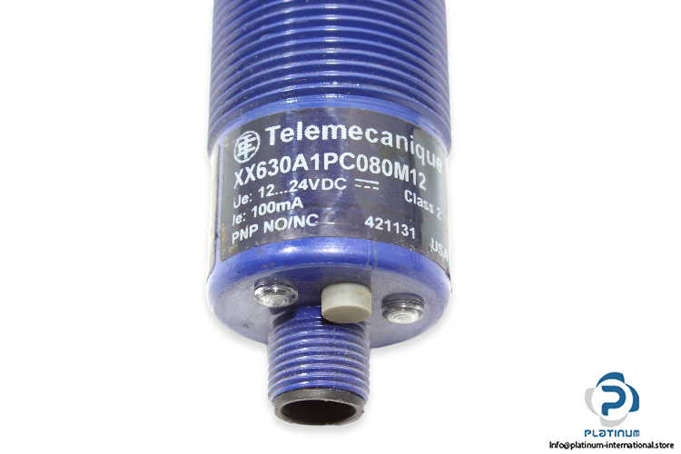 telemecanique-xx630a1pc080m12-ultrasonic-proximity-sensor-2