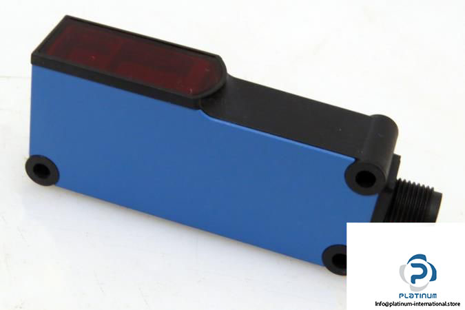 sick-wl14-2p430-photoelectric-retro-reflective-sensor5_675x450