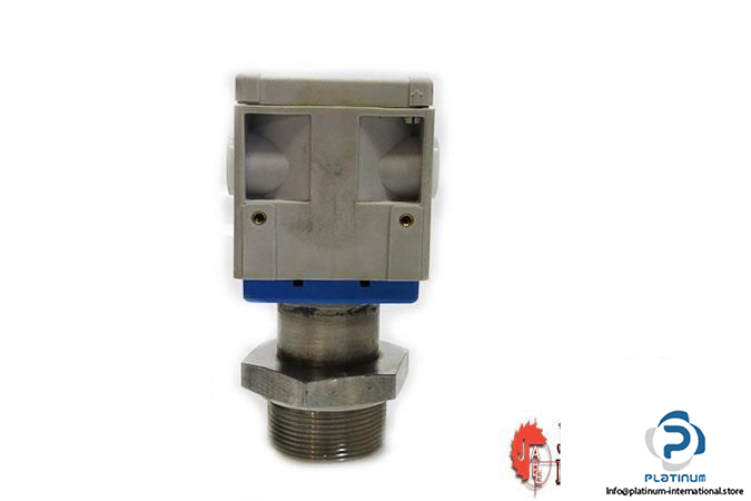 endress-hauser-cerabar-ptc133-absolute-and-gauge-and-pressure-switch4_675x450