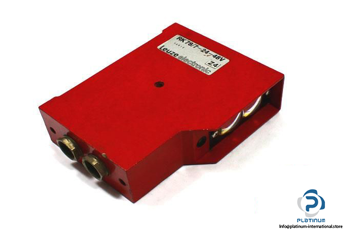 leuze-rk787-24-48v-diffuse-reflection-light-scanner-energetic3_675x450