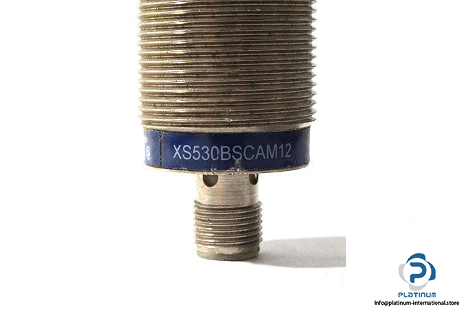 telemecanique-xs530bscam12-inductive-sensor-2