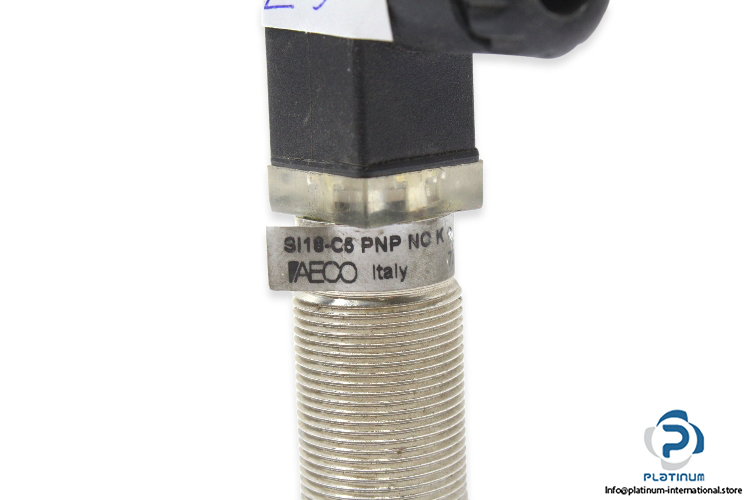 aeco-si18-c5-pnp-no-k-inductive-sensor-2