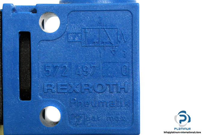 wenglor-opt161-photoelectric-retro-reflex-sensor-3