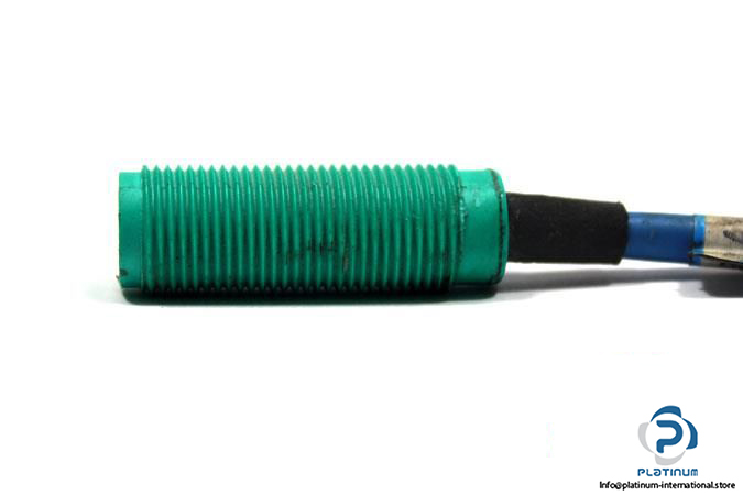 pepperlfuchs-nj4-12gk-n-inductive-sensor4_675x450