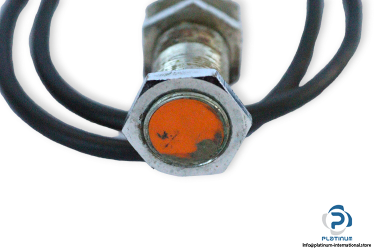 ifm-IG0011-inductive-sensor-used-2