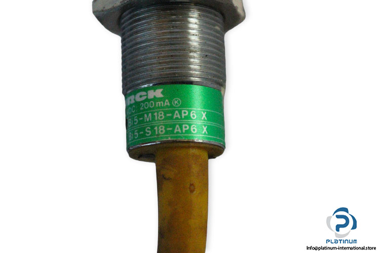 turck-BI5-M18-AP6X-inductive-sensor-used-3