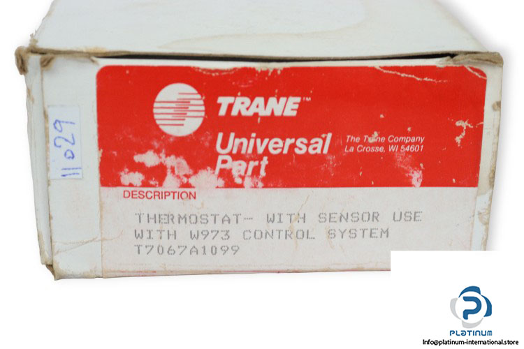 trane-T7067A1099-solid-state-thermostat-(new)-1