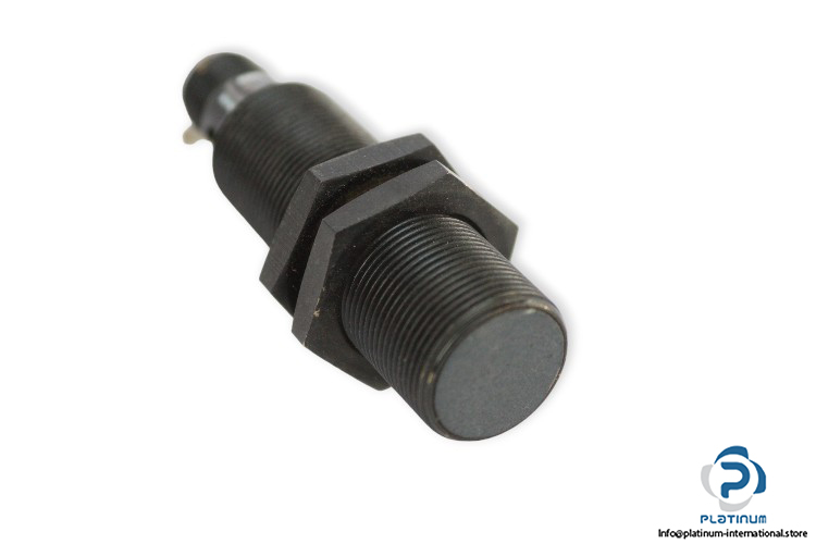 pepperl-fuchs-NBB5-18GM50-E2-C3-V1-inductive-sensor-(Used)-1