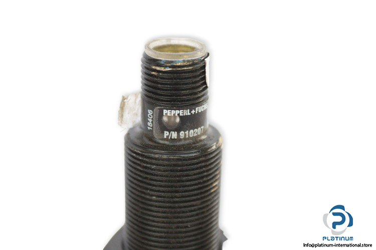 pepperl-fuchs-NBB5-18GM50-E2-C3-V1-inductive-sensor-(Used)-2