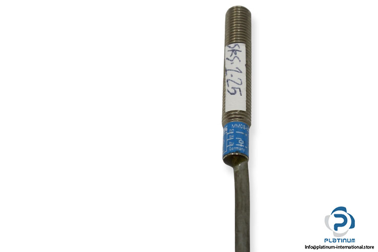 sick-mm08-60aps-zu0-magnetic-proximity-sensor-used-4