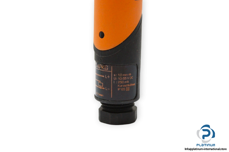 ifm-iae3010-apkg-inductive-sensor-used-4