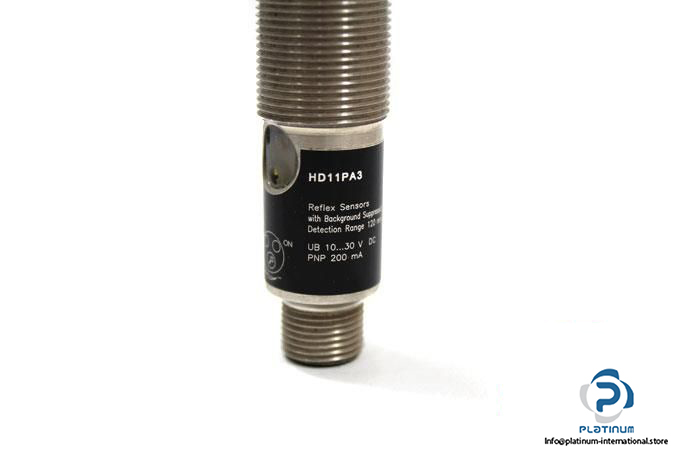 wenglor-hd11pa3-photoelectric-reflex-sensor6_675x450