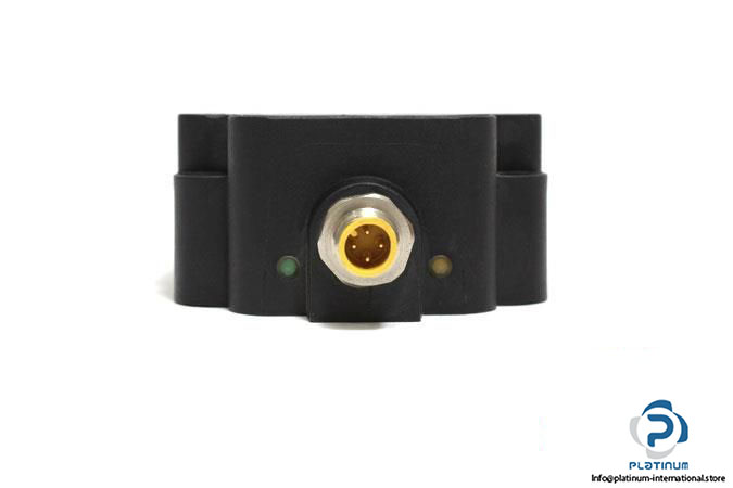 turck-bi50u-q80-rp6x2-h1143-inductive-sensor4_675x450