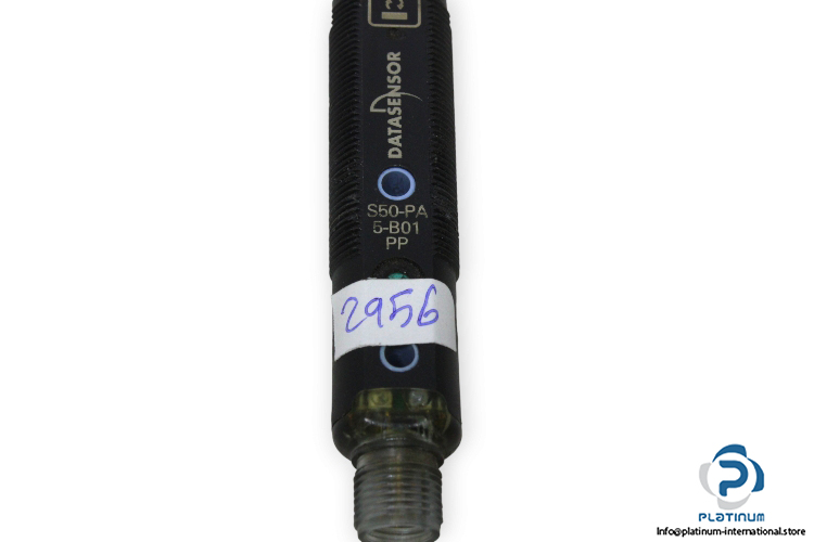 datasensor-S50-PA-5-B01-PP-photoelectric-polarized-retro-reflective-sensor-used-3