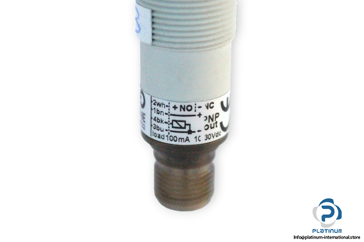 micro-detectors-SS7_0P-0E-photoelectric-diffuse-sensor-(used)-2