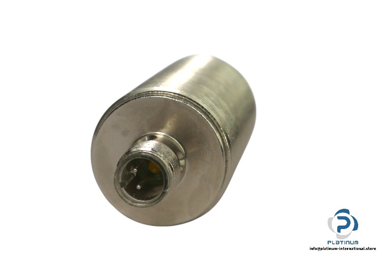 siemens-3RG4014-3KA00-inductive-proximity-switch-(used)-1