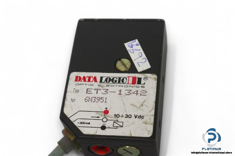 datalogic-ET3-1342-universal-midi-sensor-(used)-2