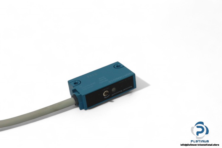 yamatake-honeywell-FE5R-LMA6D-L5-photoelectric-retro-reflective-sensor-(new)-2