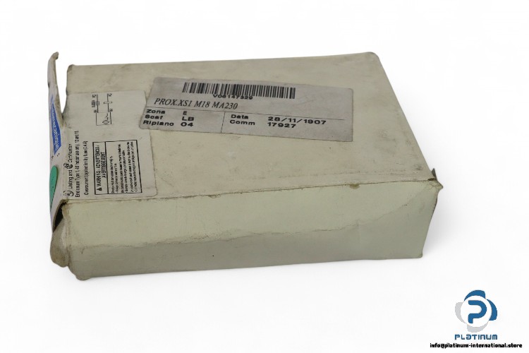 telemecanique-XS618B1MAL2-inductive-sensor(new)-4