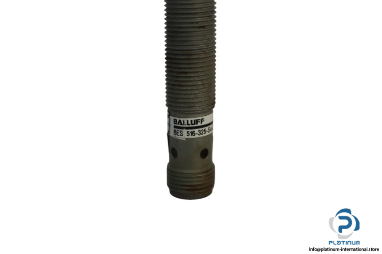 balluff-BES-516-325-S4-CW-inductive-sensor-(used)-1